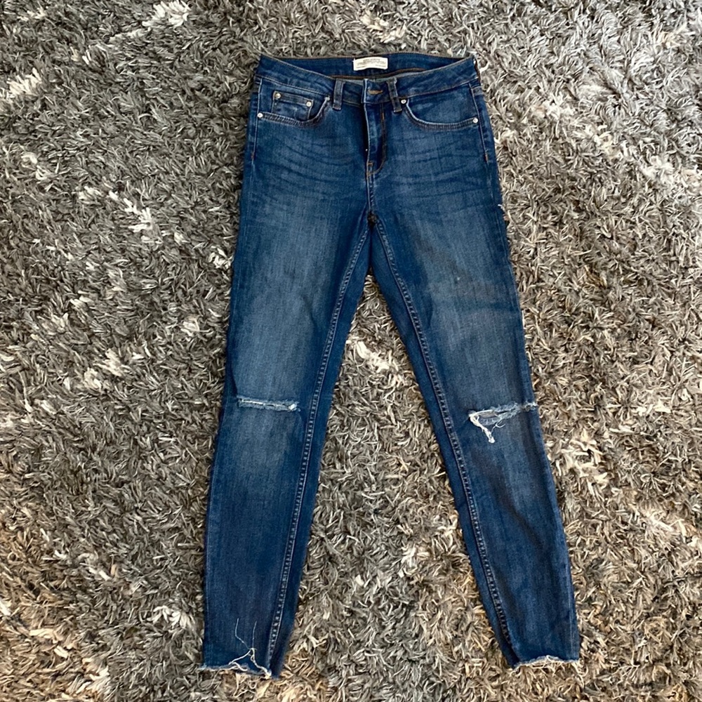 Zara, mid rise distressed jeans, size 2 (size24/25).